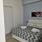 Tra Scirocco E Tramontana Bed & Breakfast 3*