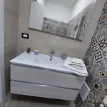 Tra Scirocco E Tramontana Bed & Breakfast Gallipolli