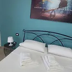 Tra Scirocco E Tramontana Bed & Breakfast 3*