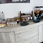 Tra Scirocco E Tramontana Bed & Breakfast