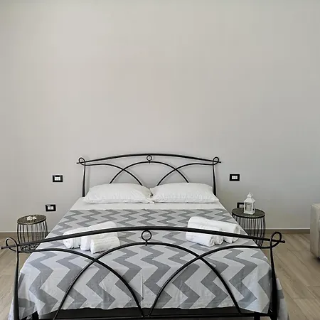 Tra Scirocco E Tramontana Bed & Breakfast