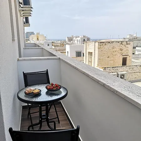 Tra Scirocco E Tramontana Gallipoli