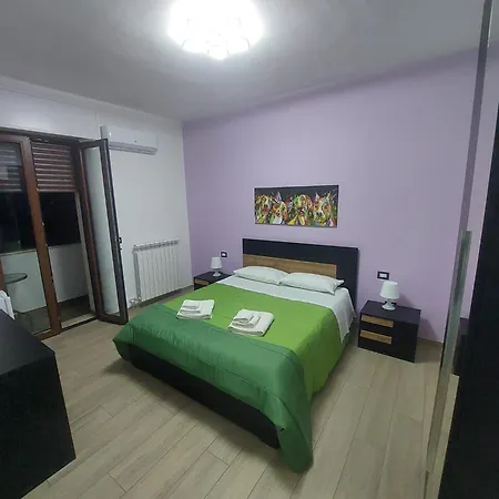 Tra Scirocco E Tramontana Bed and Breakfast