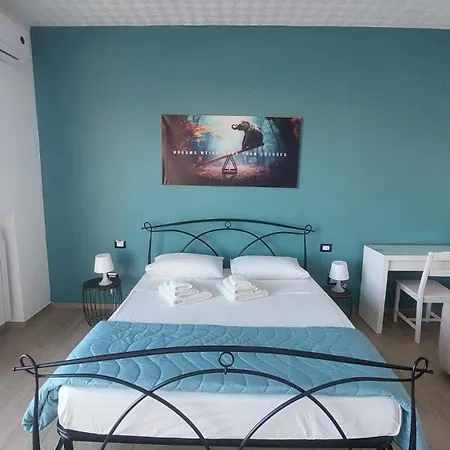 Tra Scirocco E Tramontana Bed and Breakfast